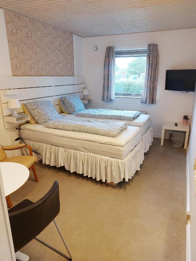 Hine Bakke Bed And Breakfast Rudkøbing Kültér fotó